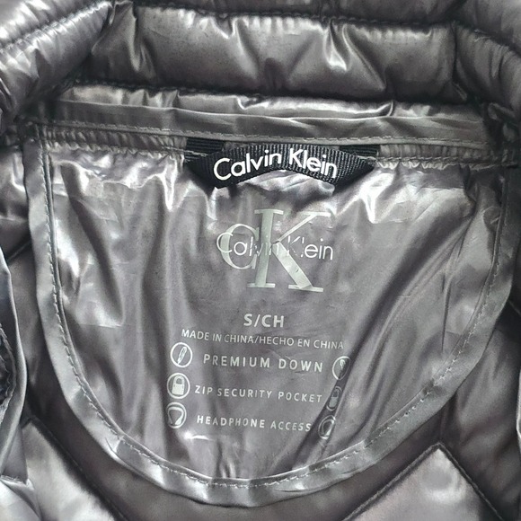 Calvin Klein Jackets & Blazers - Calvin Klein Premium Down Puffer Vest Gray Metallic Chevron Quilted Small